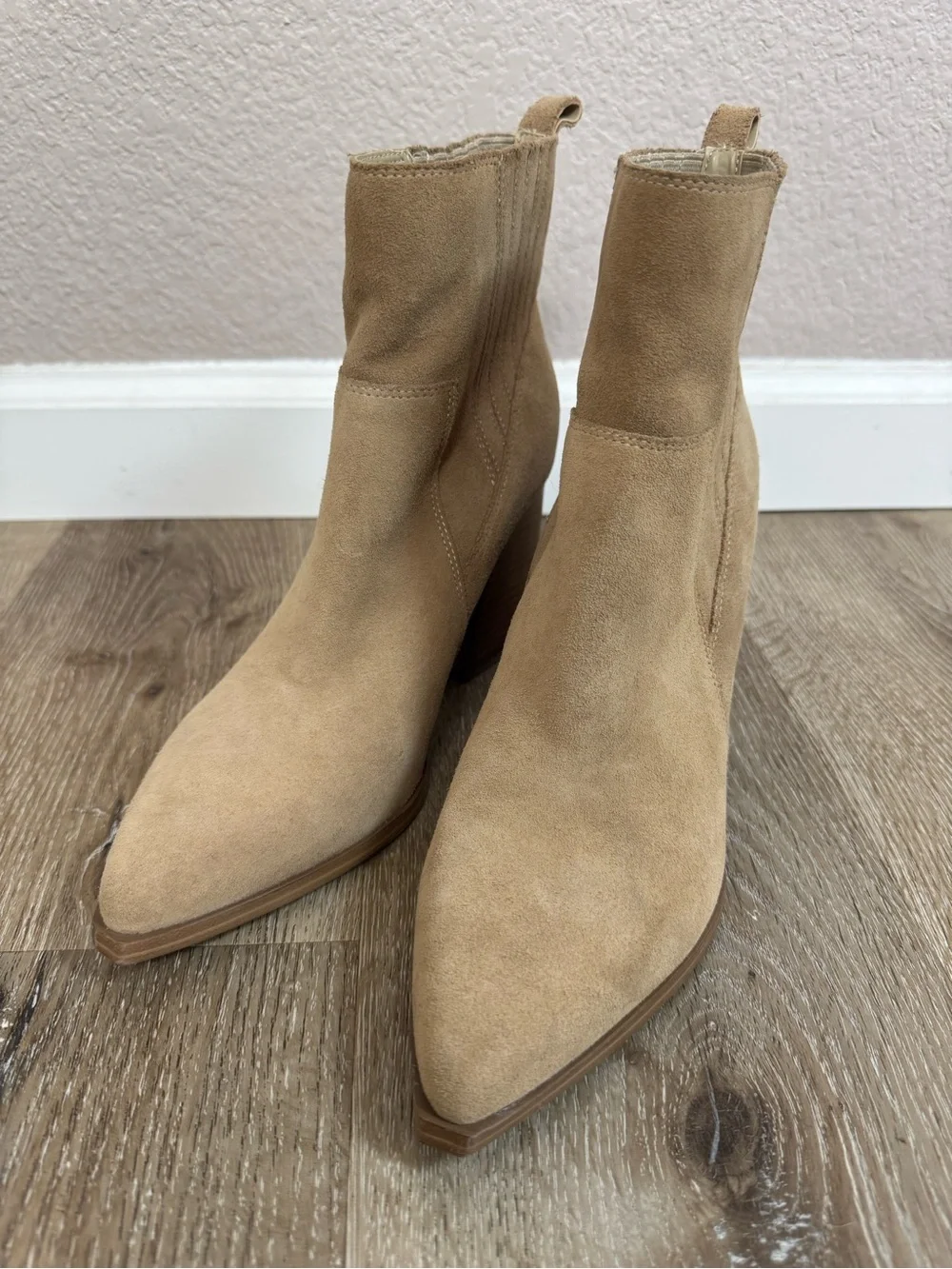 Marc Fisher dimension suede brown